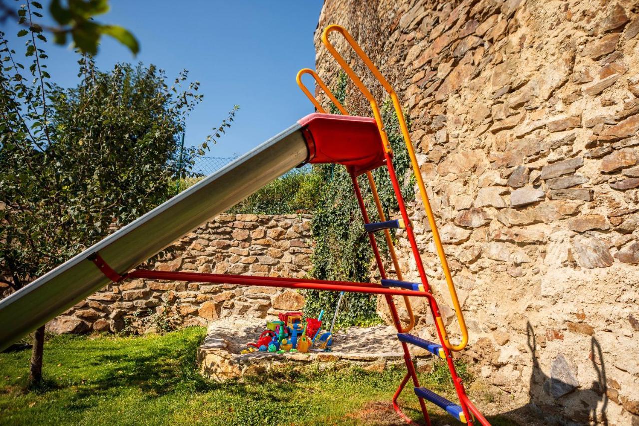 Chalupa Těšínov Protivín Exterior foto
