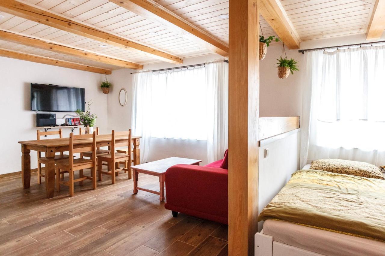 Chalupa Těšínov Protivín Exterior foto
